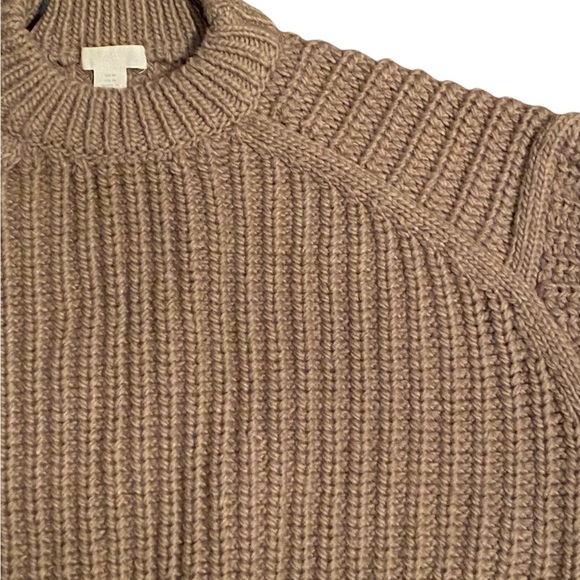 H&M Cable Knit Cropped Sweater M - Picture 3 of 9